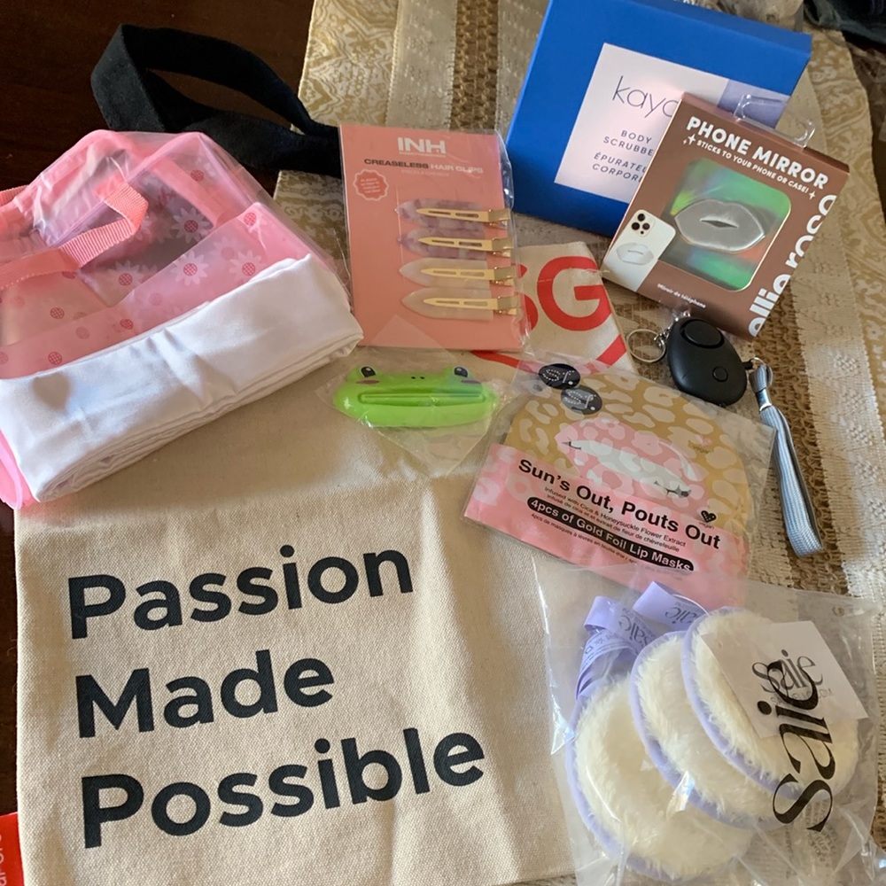 Beauty Bundle. NWOT